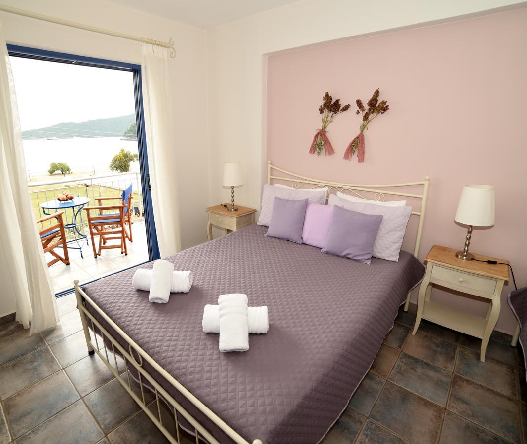 Avra Hotel Kyparíssion Dış mekan fotoğraf